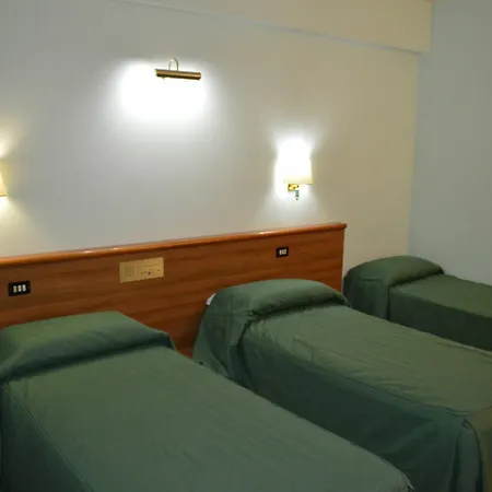 Canadian 3*