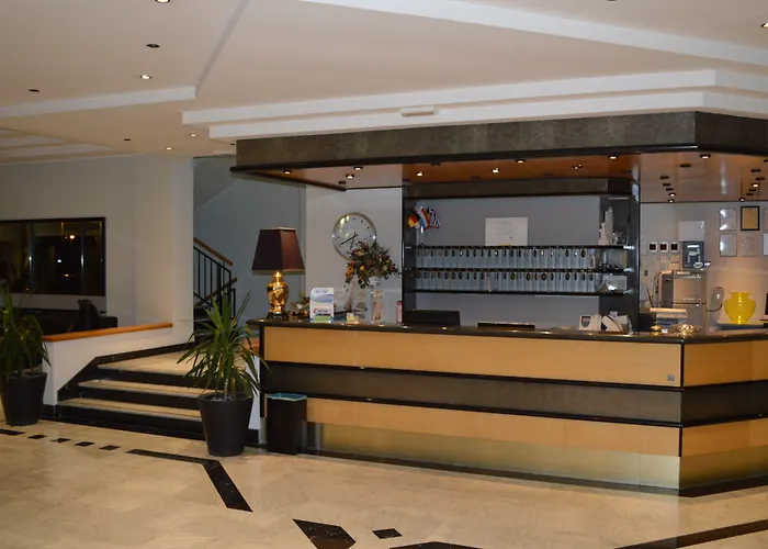 Canadian Λ' Άκουιλα