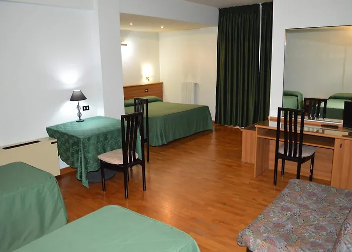 Canadian Λ' Άκουιλα