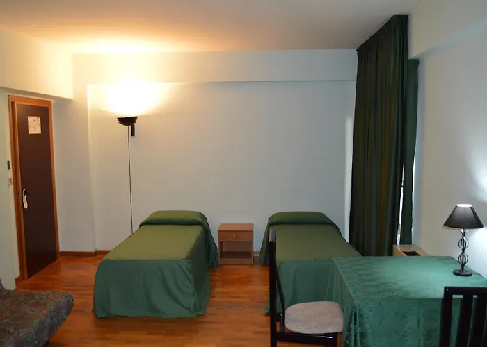 Canadian Λ' Άκουιλα