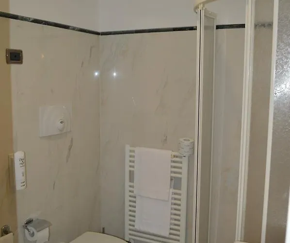 Canadian Ξενοδοχείο Λ' Άκουιλα